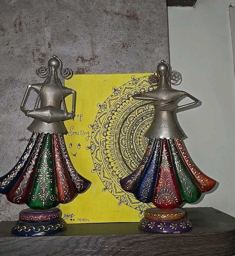 Vintage Tribal Metallic women