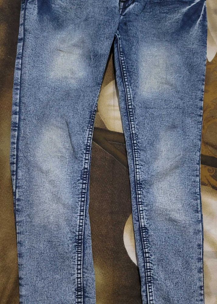 Light Wash Denim Jeans