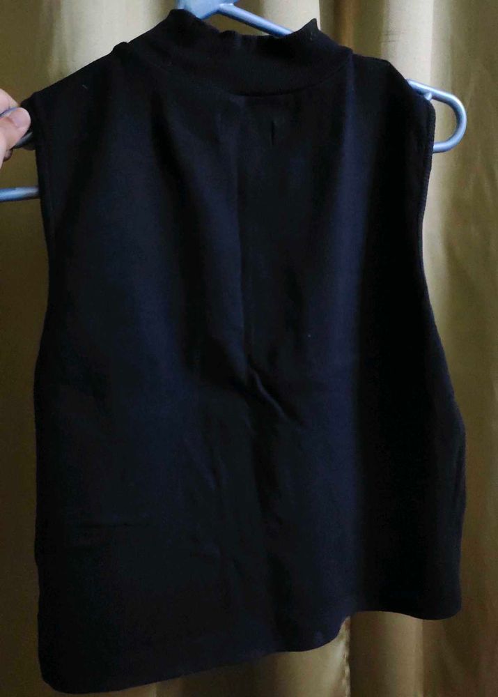 Sleeveless Black High Neck Top