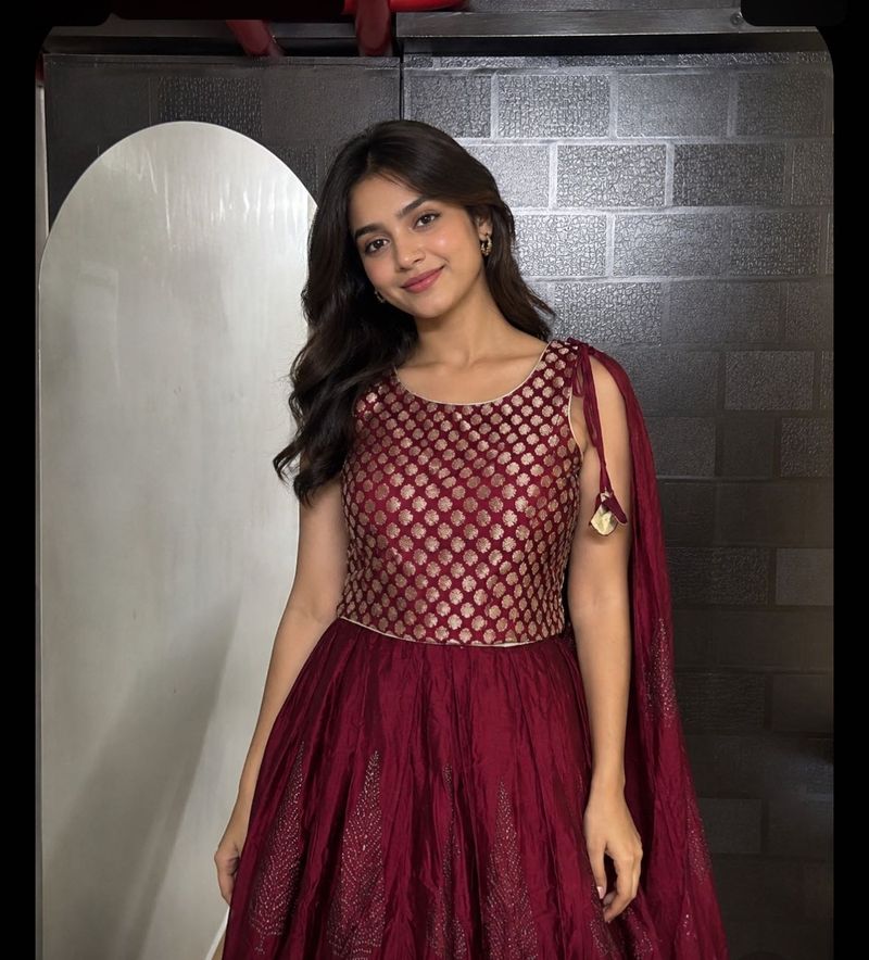 skirt and top