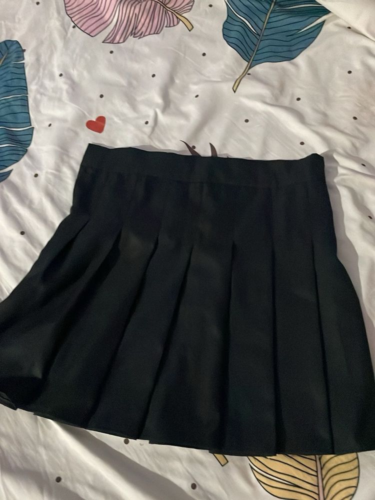 Black Pleated Mini Skirt