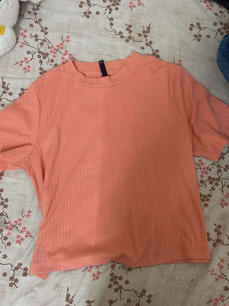 Ribbed Peach Colored T-Shirt