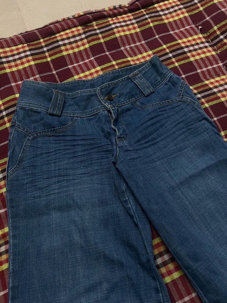 Classic Blue Denim Jeans mid waist
