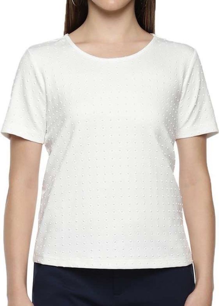 Chic Textured White Top