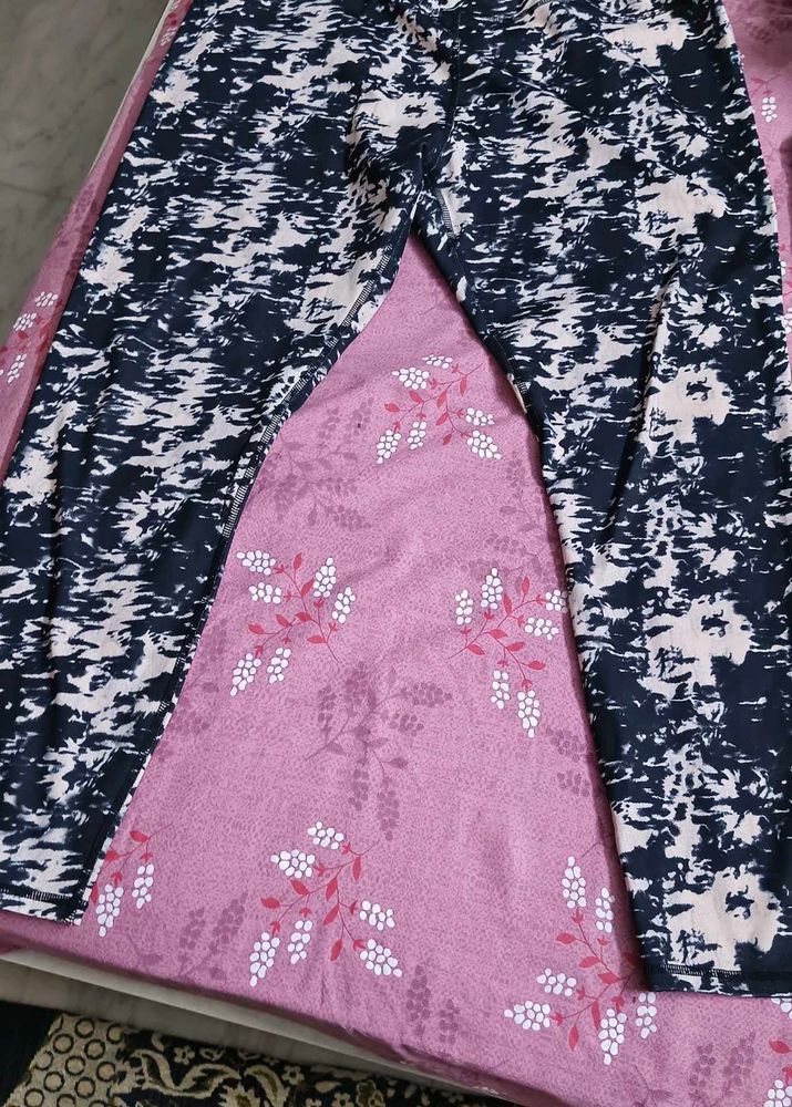 Stylish Printed Tights