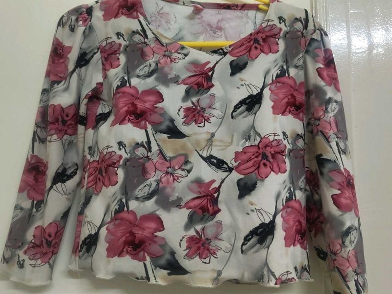 Floral Print Long Sleeve Top