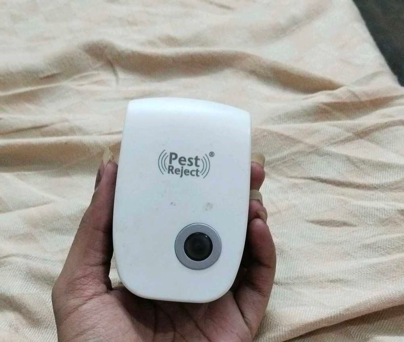 Pest Reject Ultrasonic Repeller