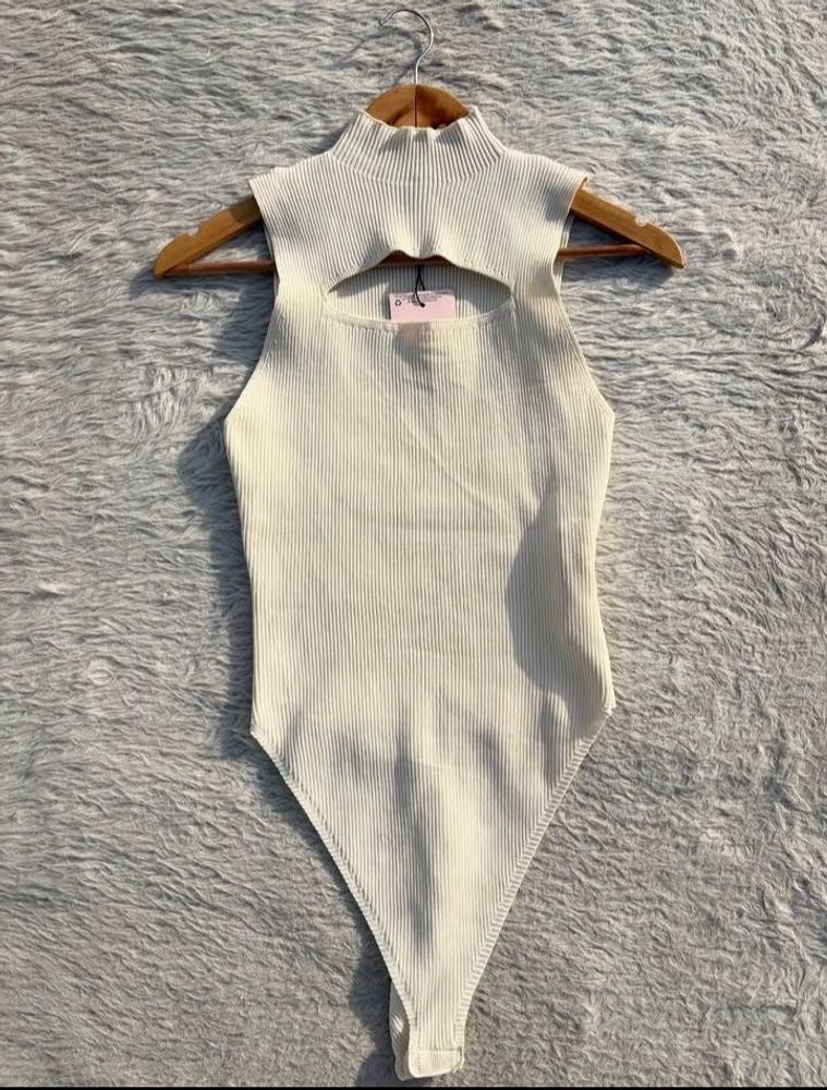 Chic Sleeveless Cutout Bodysuit