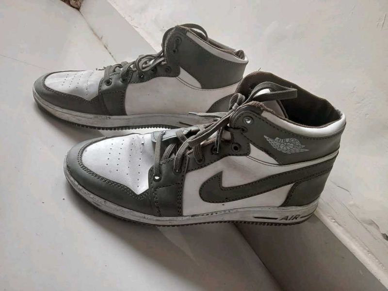 Nike Air jordan 1 Mid