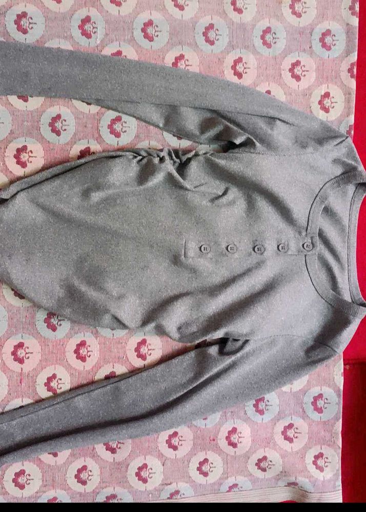 Branded top
