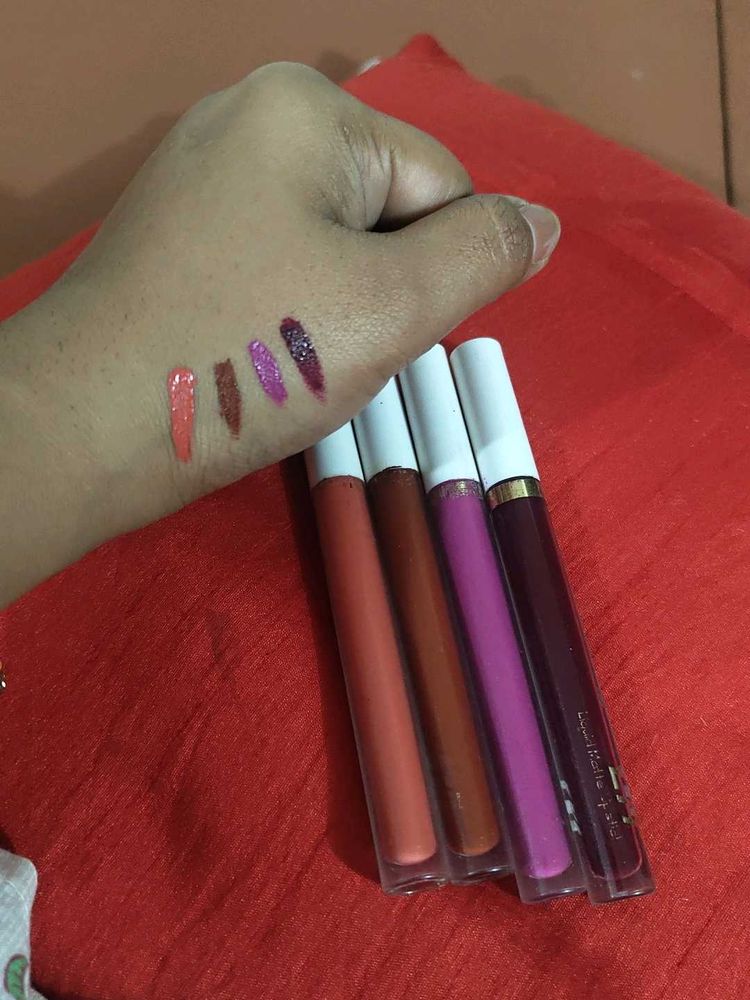 Lipstick Set - 4 Shades