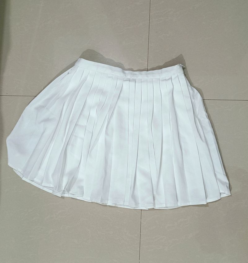 Forever21 White Pleated Mini Skirt