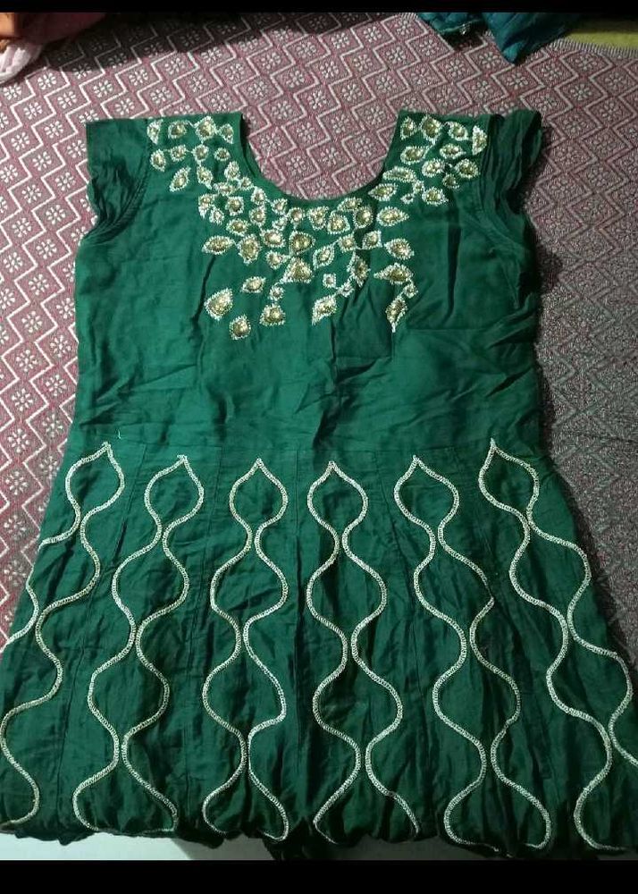 3 gown