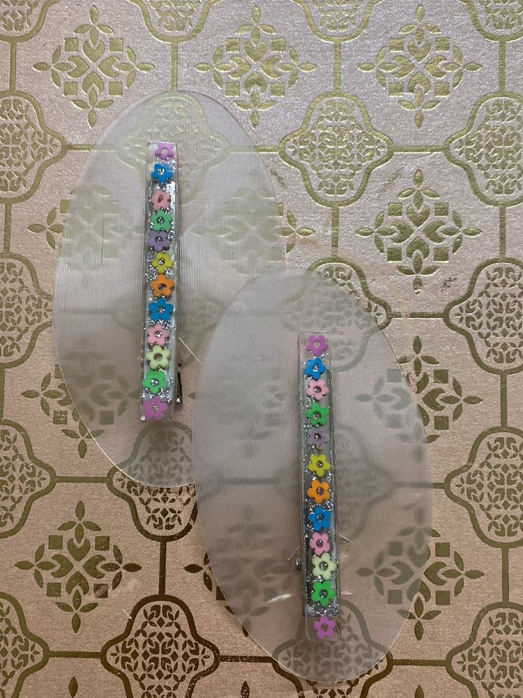 Resin Hair Clip With Flower Beads