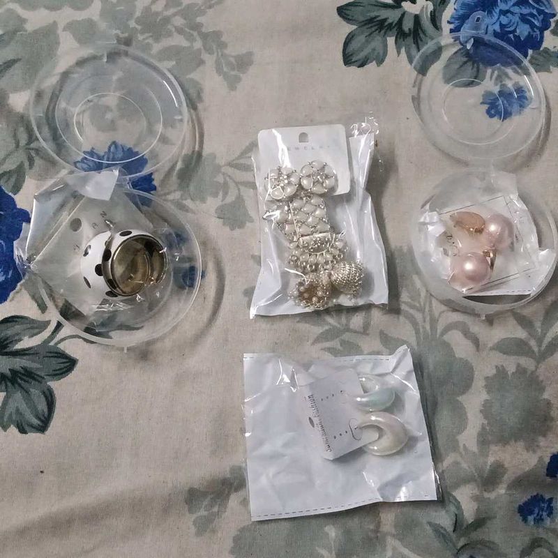 Assorted Earring Set