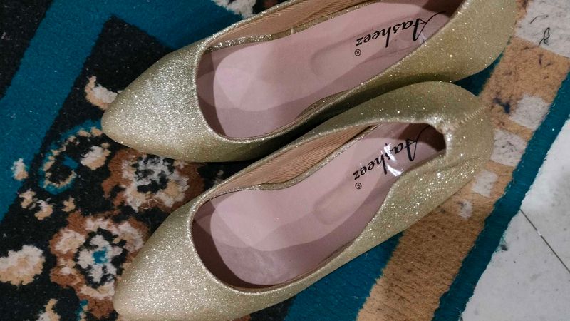 Sparkly Gold Ballet Flats