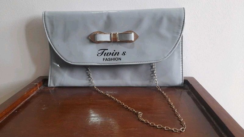 Chic Grey Bow Clutch Bag