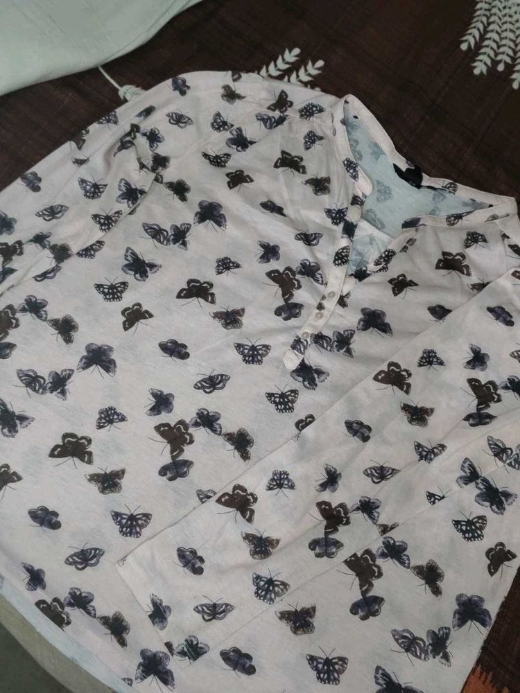 Chic Butterfly Print Long Sleeve Top