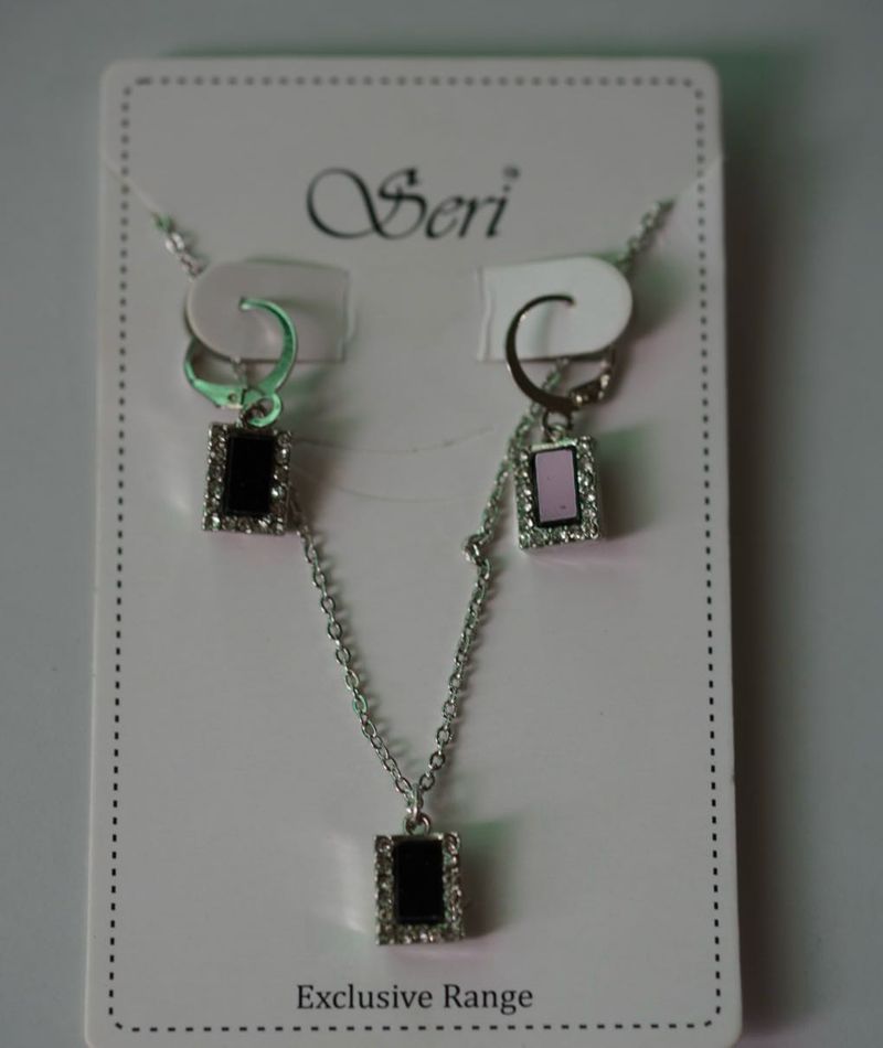 Elegant Rectangle Pendant Set two piece