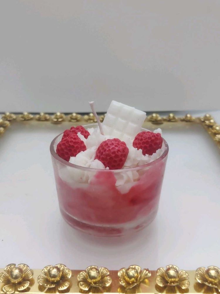 Strawberry Parfait Scented Candle