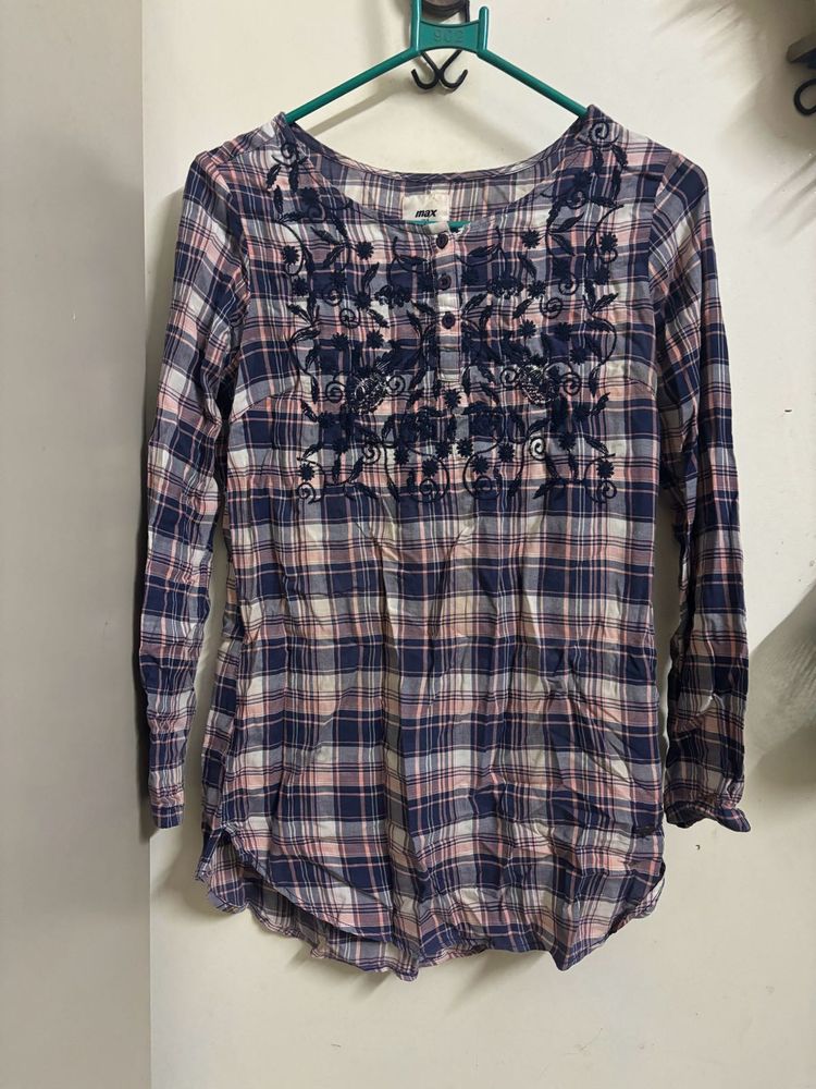 women’s top