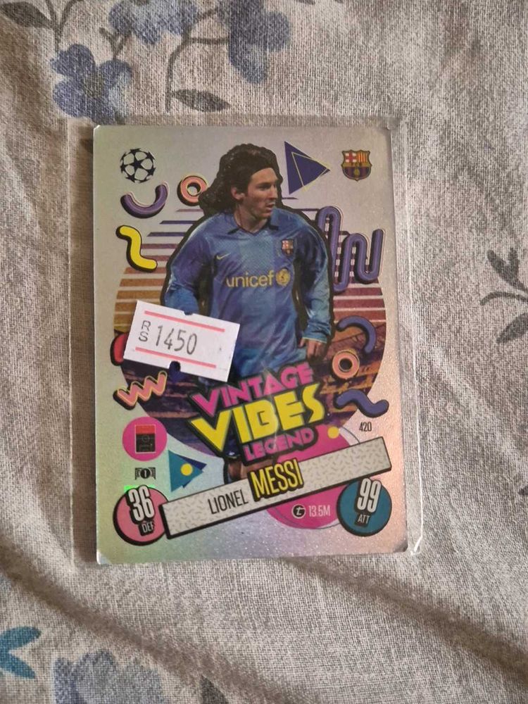 Lionel Messi football match attax card