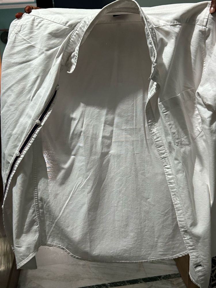 white shirt for men