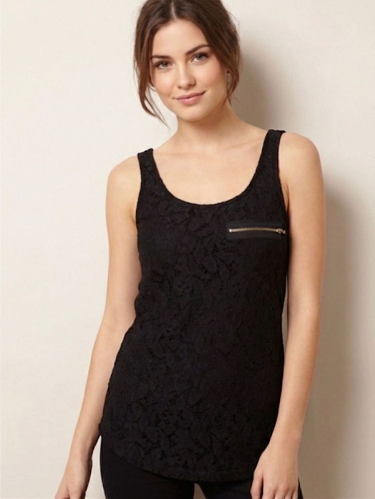 Buy 1 Get One Free Beautiful Lace Tank Top