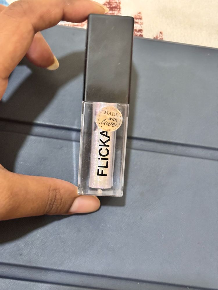 FLICKA Liquid Lipstick