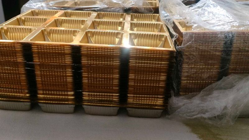 400 pcs Chocolate cavity Bulk Pack Gold Candy