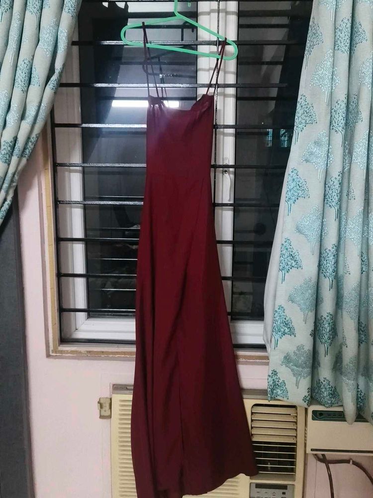 Elegant Maroon Maxi Dress