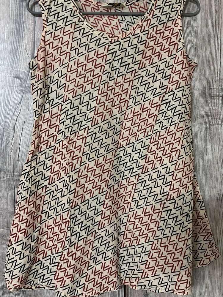 Stylish Sleeveless Printed Top