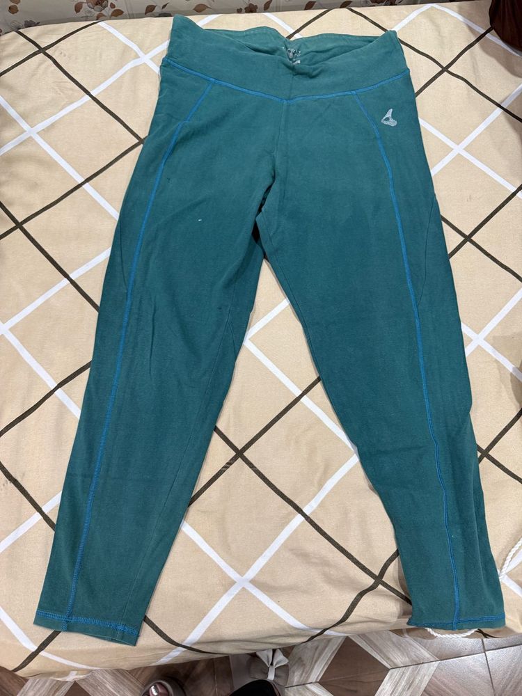 Teal Activewear Pants🧚🏻‍♀️