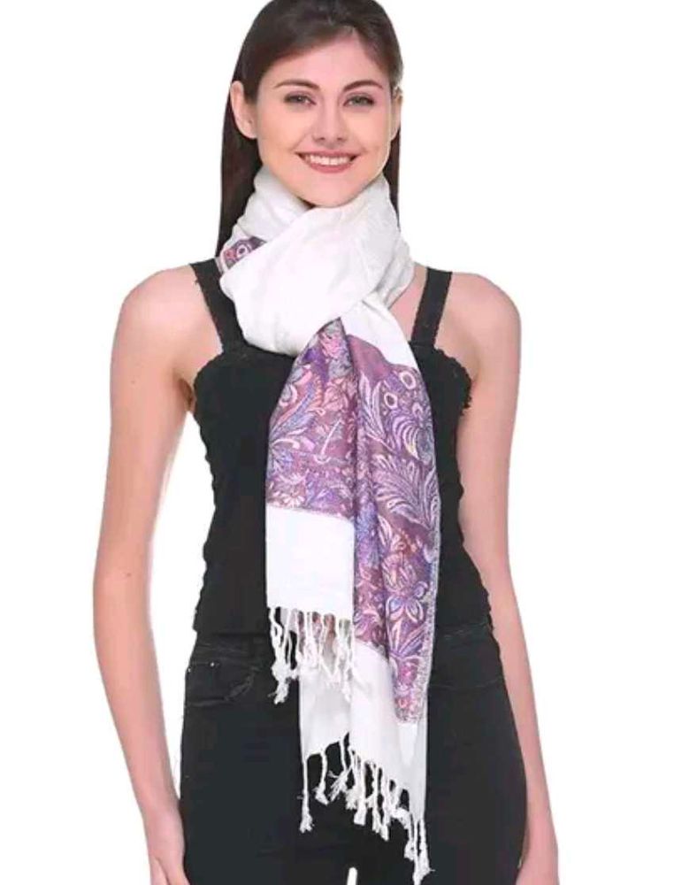 Very Beautiful N Comfortable Woolen Kashmiri Scarf