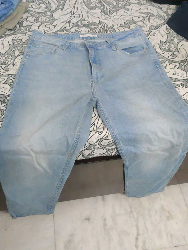 Light Wash Denim Jeans