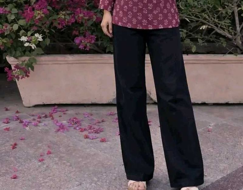 Women Black Pants