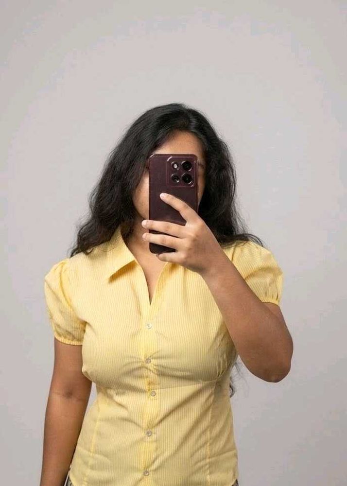 Chic Yellow Striped Button-Up Blouse