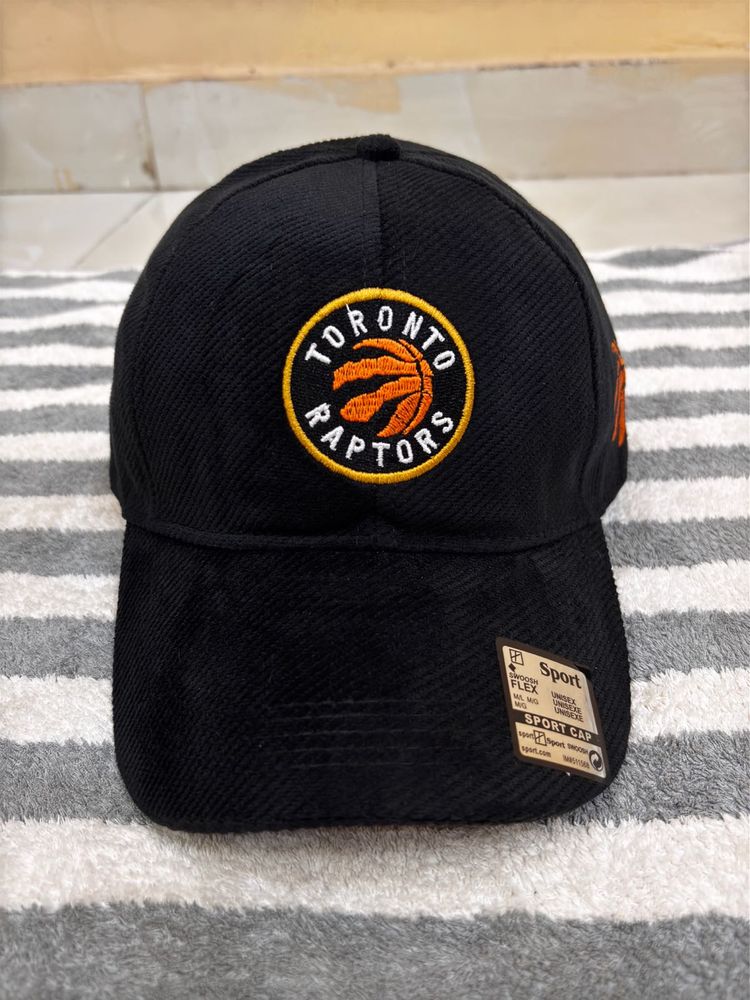 New Era Toronto Unisex Baseball Cap - Black