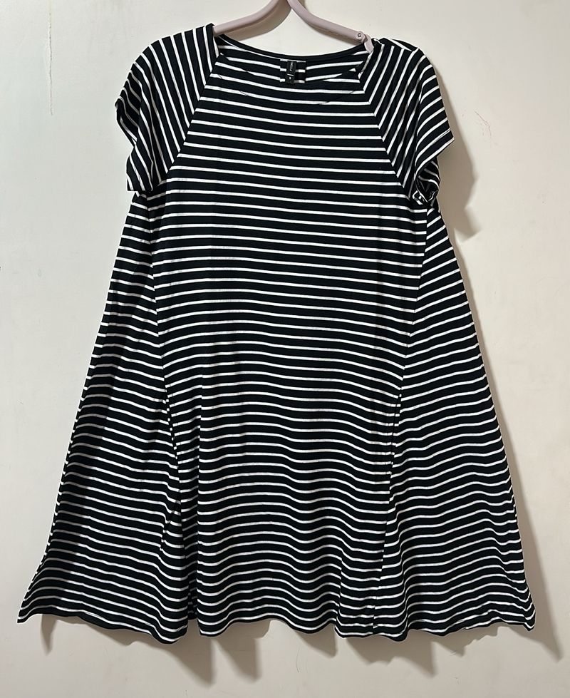 Femella Flair Midi Dress