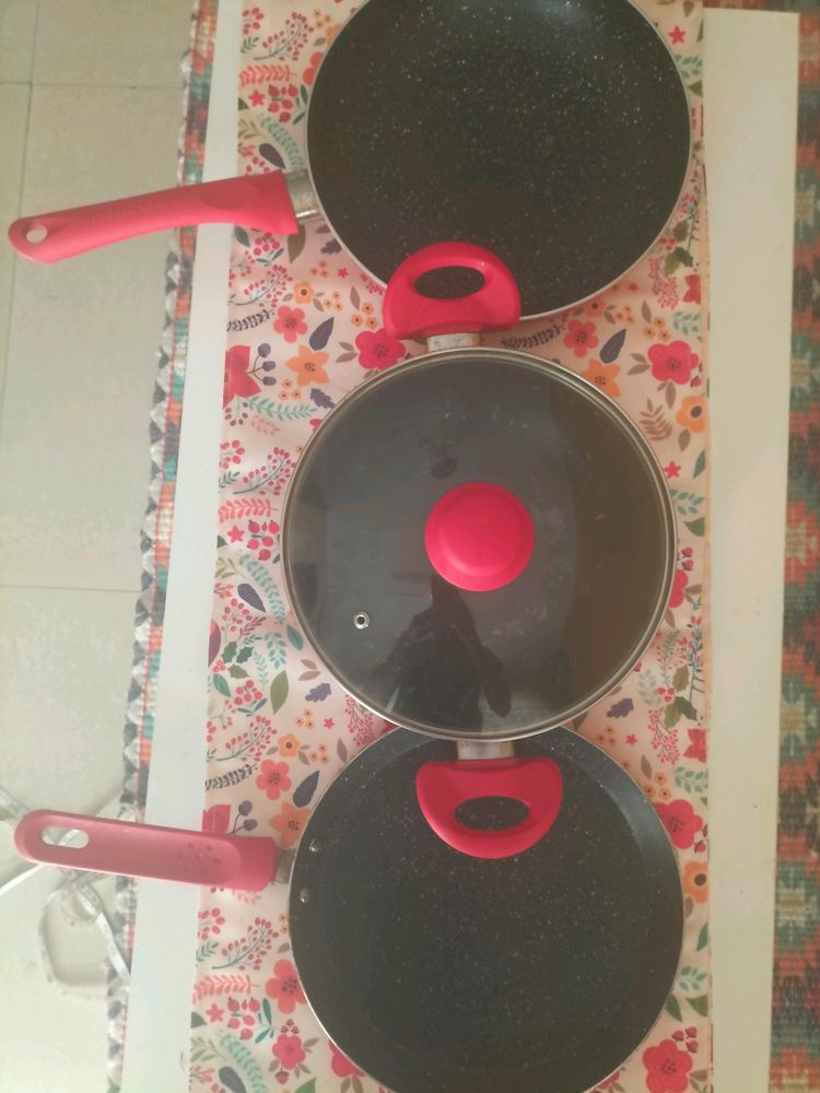 Wonderchef 4 piece Cookware Set