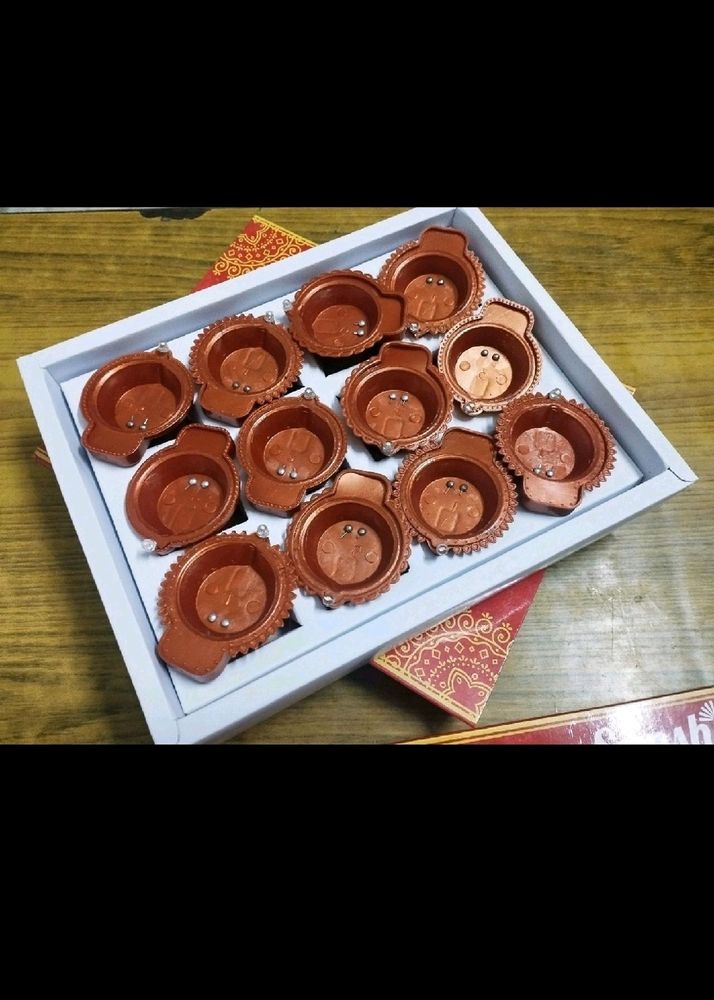 Pack Of 12 Water Sensor Diyas