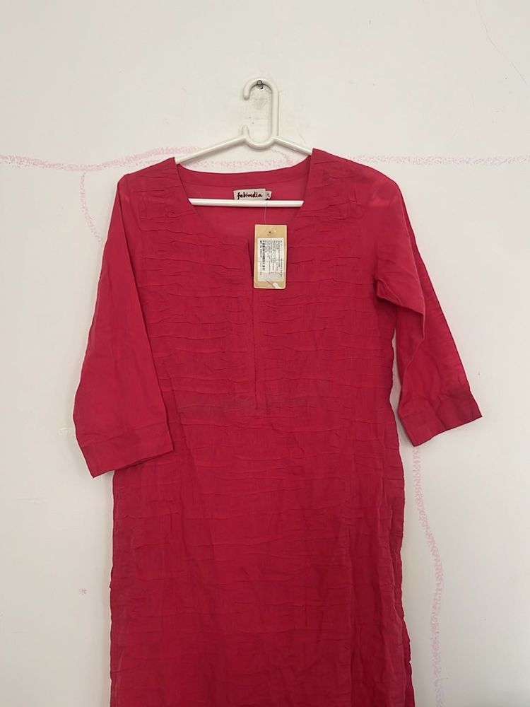 Vibrant Red Textured Kurta