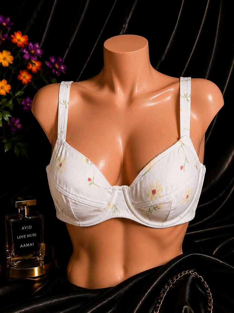 🇳🇿💫🎀Floral Print White Bra
