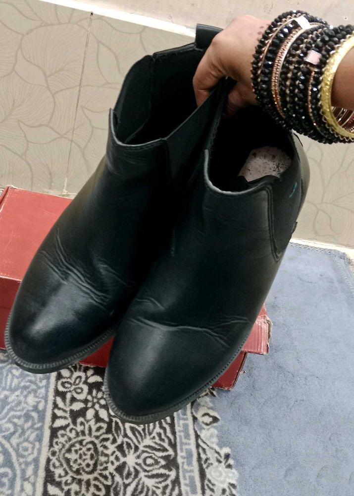 Stylish Black Ankle Boots