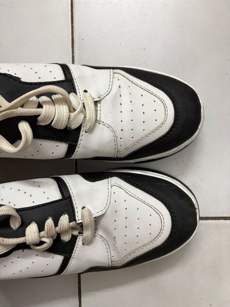 Classic White &amp; Black Sneakers
