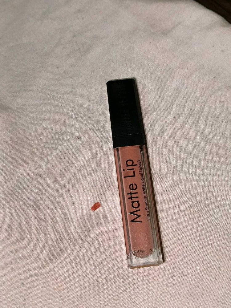 Ultra Smooth Matte Liquid Lipstick