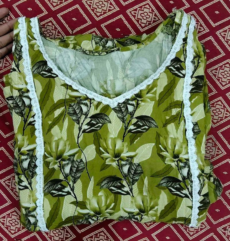 Green Floral Print Kurti set with Lace Trim