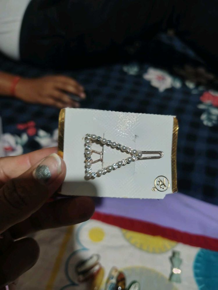 Elegant Pearl Hair Clip