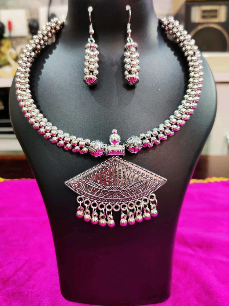 Oxidized Silver Choker &amp; Earrings Set