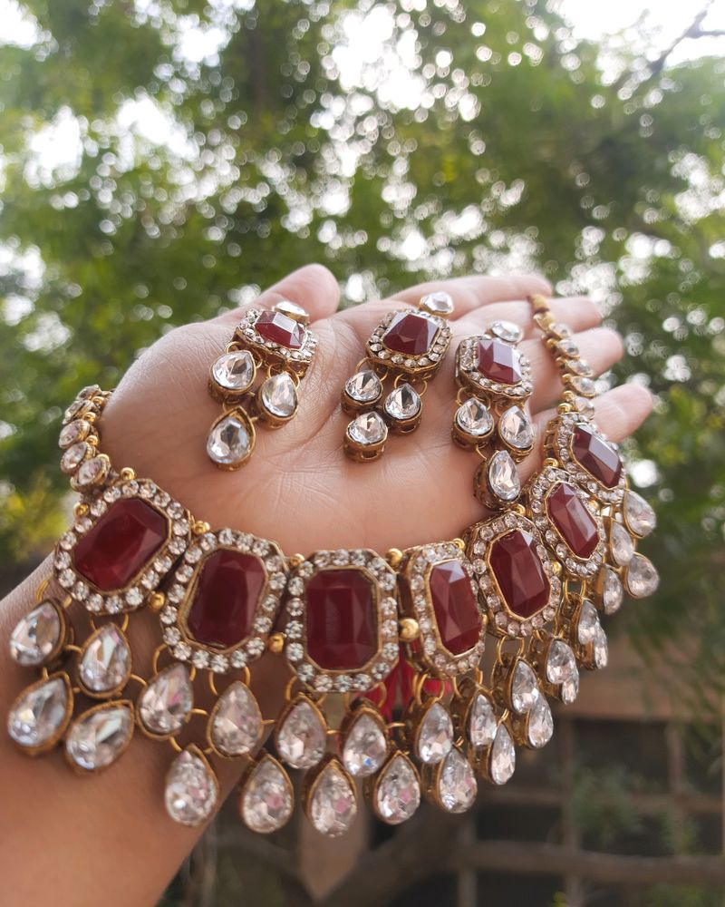 A very gorgeously designed Kundan Set 👌👌👌👌